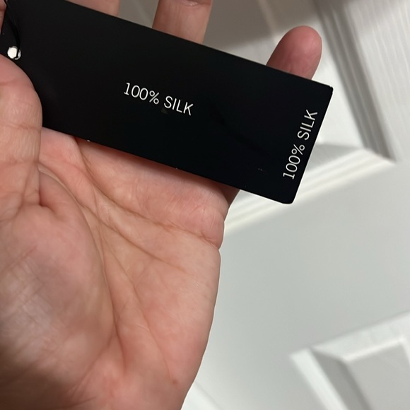 Scarf - Picture 3 of 3